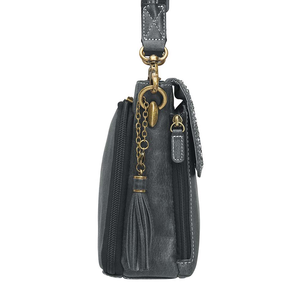 Sleek, stealthy, and practical — this distressed gray leather clutch blends vintage style with tactical function. Made from full-grain buffalo leather, it grows softer and more personal with every use. Equipped for right or left-handed carry, featuring protective padding and a slash-proof shoulder strap reinforced with steel wire.