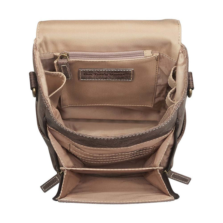 Distressed leather concealed carry satchel with crossbody strap – GTM/CZY-80. Vintage tanned full grain buffalo leather with dual compartments, flap closure with rivet accents, RFID protection, and slash-resistant shoulder strap. Designed for discreet firearm access, left or right hand draw. Ideal EDC purse for women.