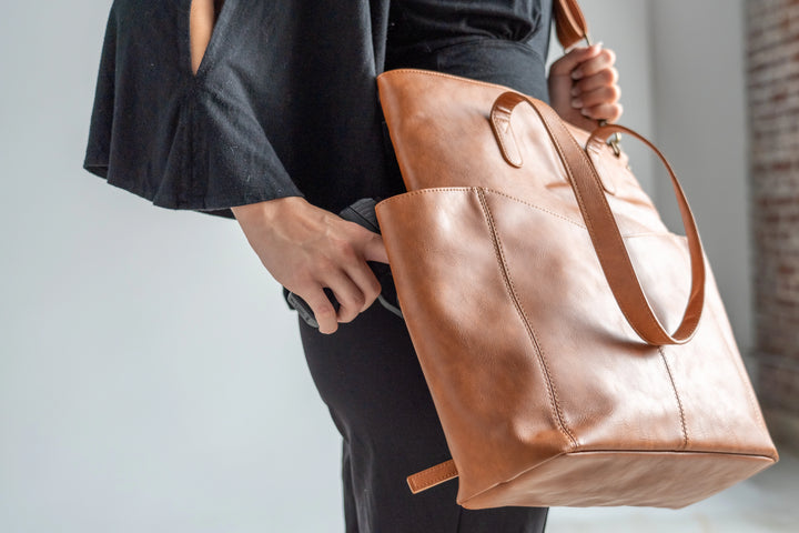 Oversized Travel Tote Concealed Carry Bag USA Cowhide GTM-107
